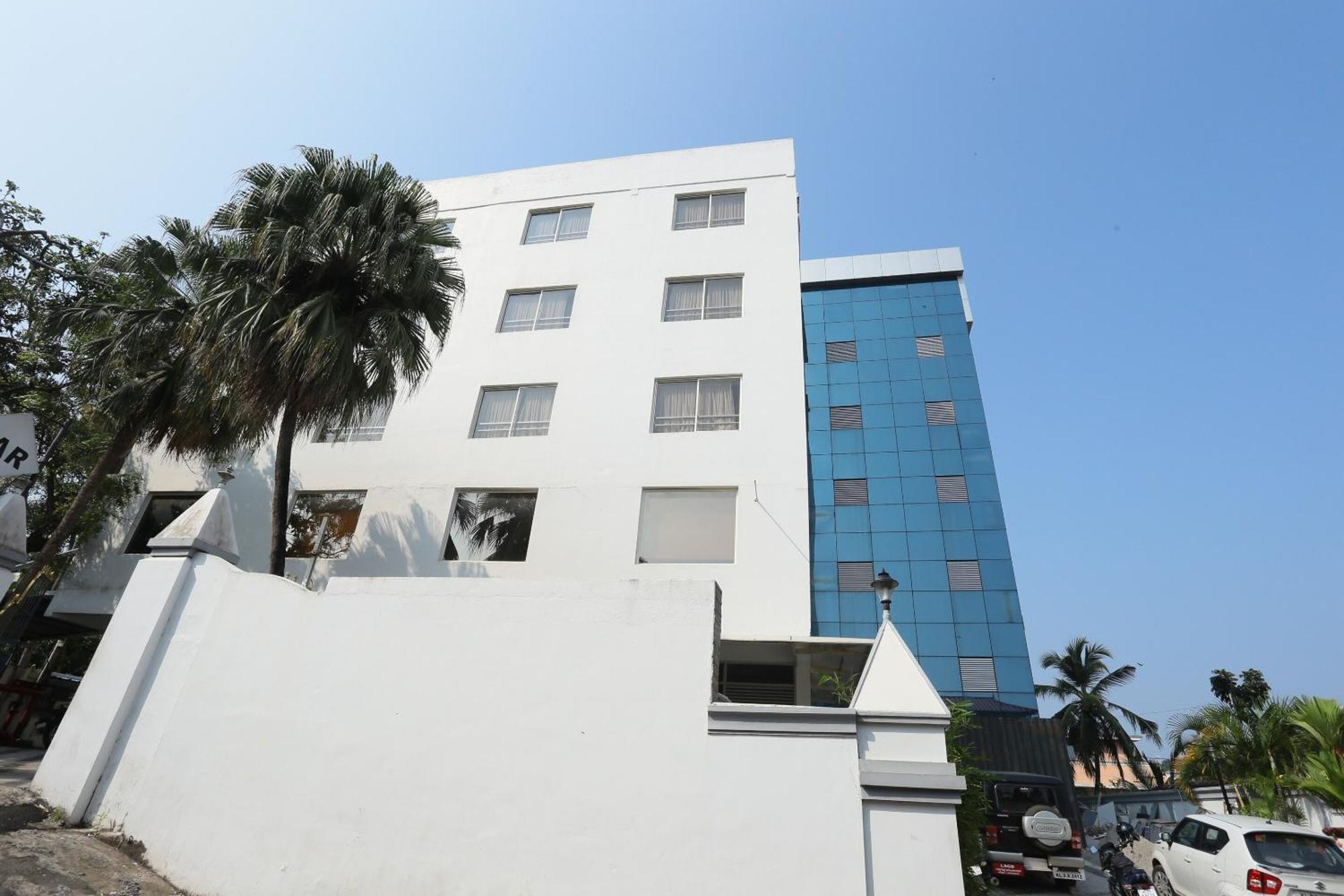 Super Townhouse Prince Palace Thiruvananthapuram Exteriér fotografie