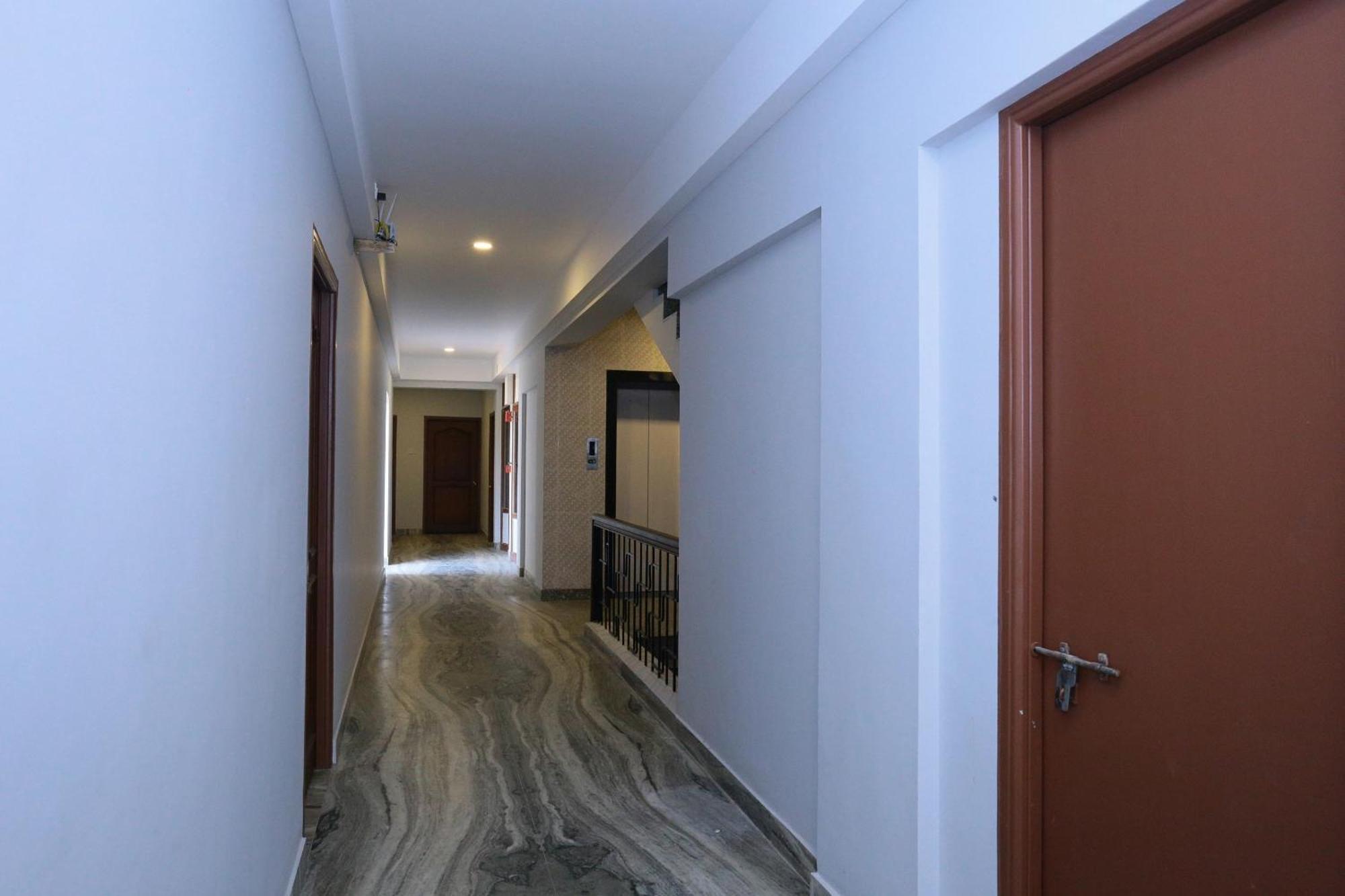 Super Townhouse Prince Palace Thiruvananthapuram Exteriér fotografie